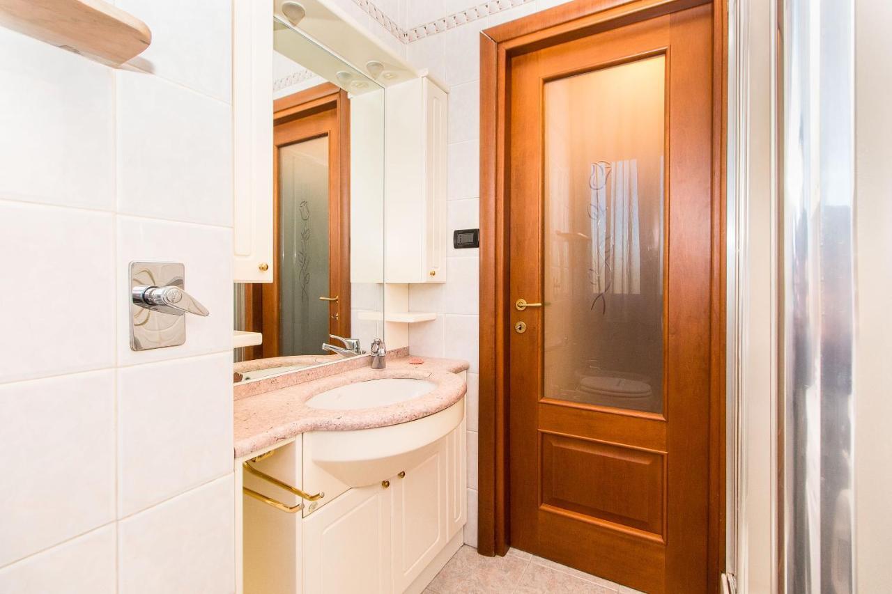 Villa Giusti Vintage Apartment ตูริน ภายนอก รูปภาพ